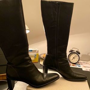 Ladies black long boots